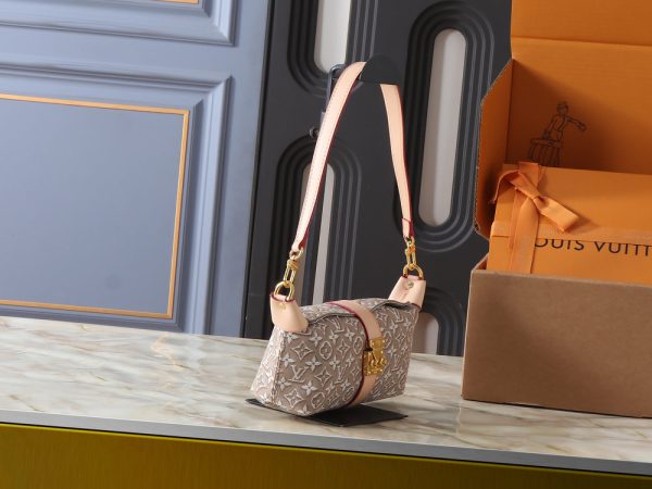 LV Pochette Mia Bag M2A382-M26191 BC