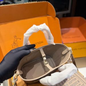 LV Neverfull Bandoulière Inside Out BB LV2511232 QA 6 724ef50c result