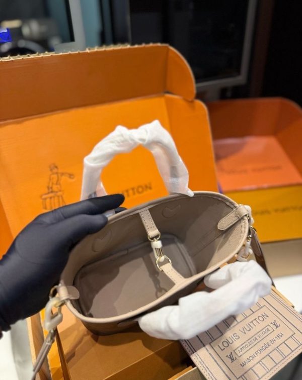 LV Neverfull Bandoulière Inside Out BB LV2511232 QA