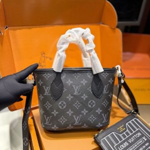 LV Neverfull Bandoulière Inside Out BB LV2511232 QA 24 7953310b result