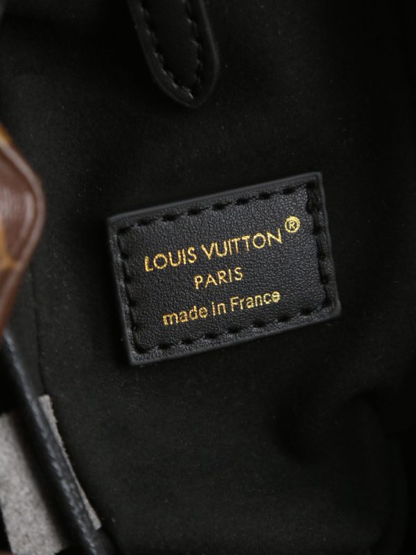 LV Nano Noé Trunk Bag M29323-M2A067 BC LV Nano Noé Trunk Bag M29323-M2A067 BC