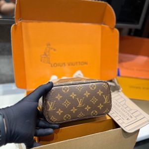 LV Neverfull Bandoulière Inside Out BB LV2511232 QA 8 83806ace result