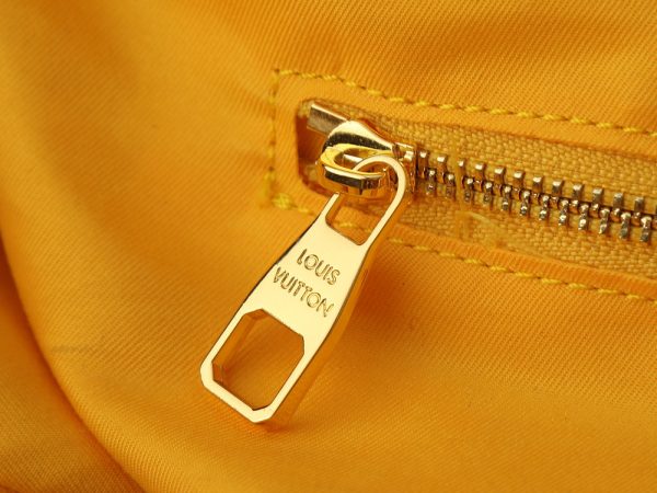 Premium Icon LV Handbag M24457-M13982 BC