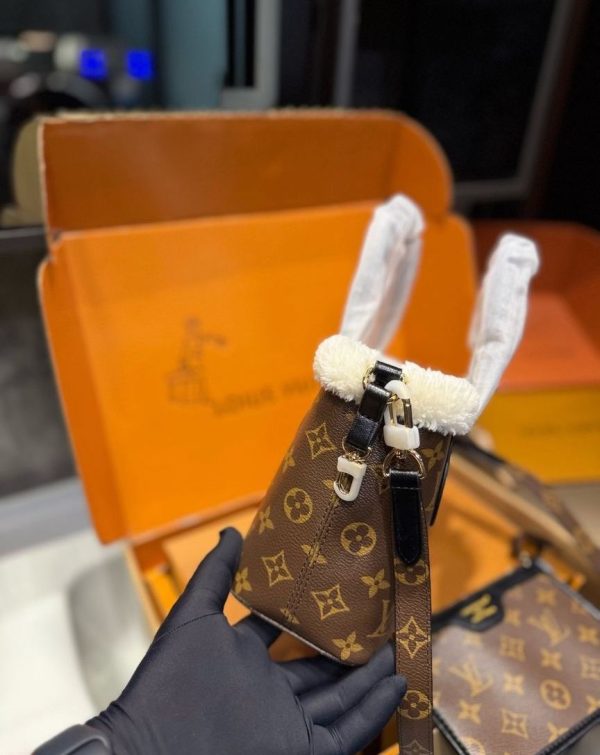 LV Neverfull Bandoulière Inside Out BB LV2511232 QA