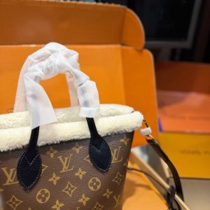LV Neverfull Bandoulière Inside Out BB LV2511232 QA 13 933e937f result