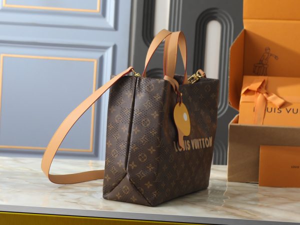 Premium Icon LV Handbag M26082-M15273 BC