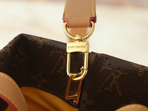 Premium Icon LV Handbag M13928-M27968 BC
