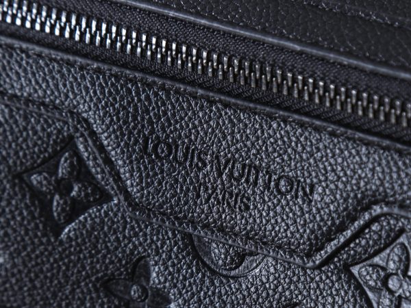 LV Courrier Messenger Monogram Bag M28629-M28630 BC LV Courrier Messenger Monogram Bag M28629-M28630 BC