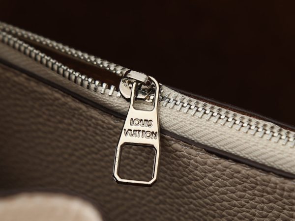 Premium Icon LV Handbag M59554 BC