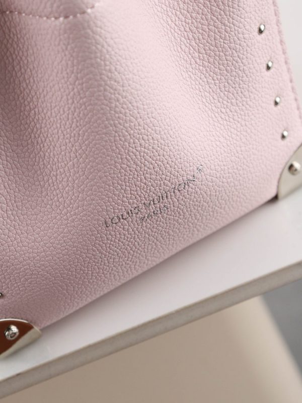 LV Nano Noé Trunk Bag M29323-M2A067 BC LV Nano Noé Trunk Bag M29323-M2A067 BC