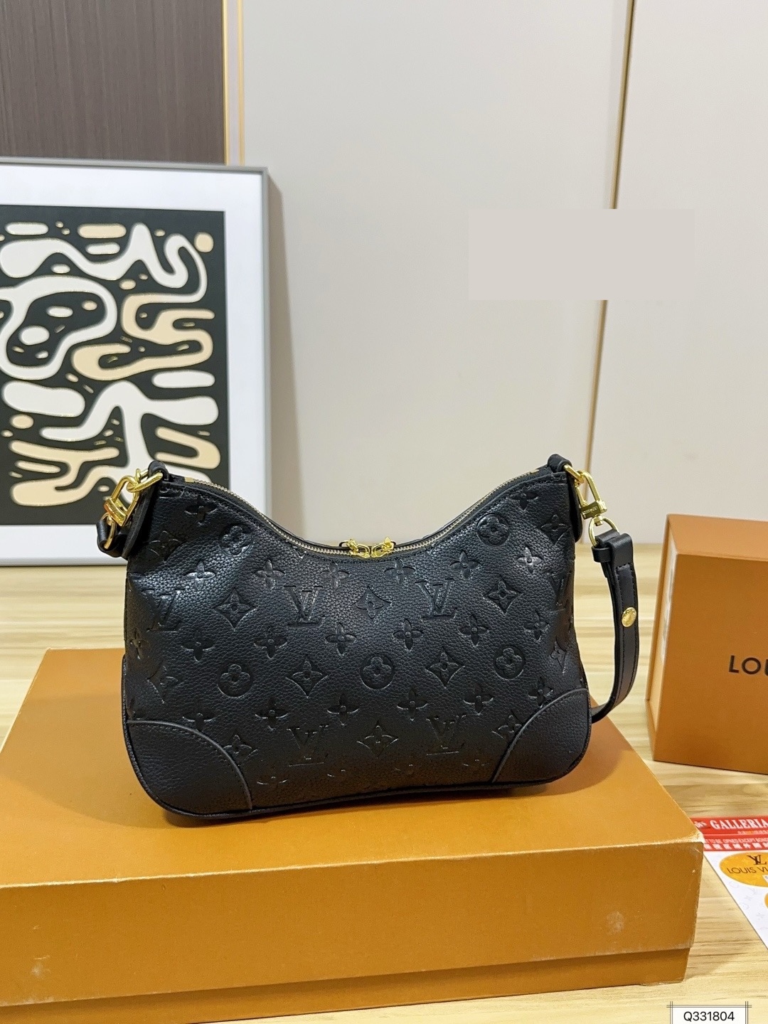 Daily Street Style LV Handbag DLV4 QA Daily Street Style LV Handbag DLV4 QA