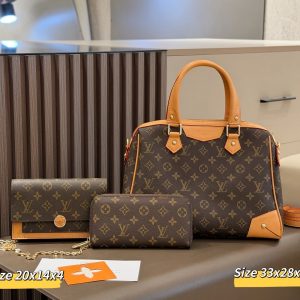 LV Retiro Handbag C2301350