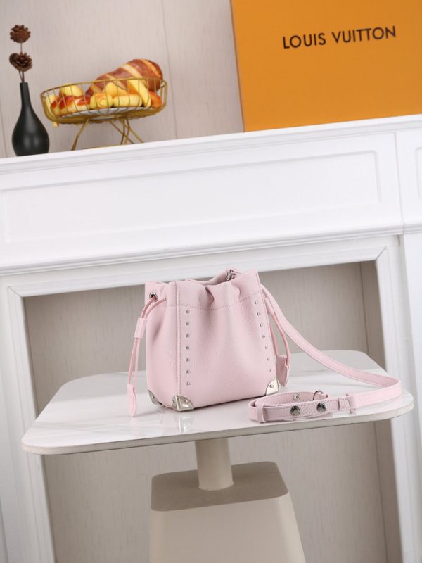 LV Nano Noé Trunk Bag M29323-M2A067 BC LV Nano Noé Trunk Bag M29323-M2A067 BC