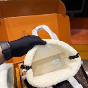 LV Neverfull Bandoulière Inside Out BB LV2511232 QA 16 e9a34578 result