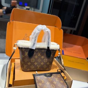 LV Neverfull Bandoulière Inside Out BB LV2511232 QA 18 f9ce7d4f result