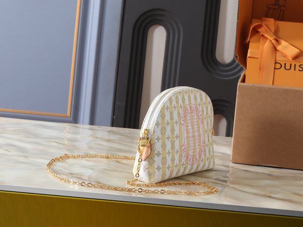 LV Pochette Cosmétique Bag M2A419-M28679 BC LV Pochette Cosmétique Bag M2A419-M28679 BC