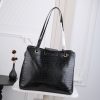 Luxury CN Handbag 2681 BC