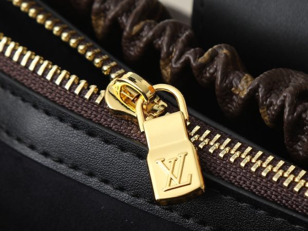 LV Pochette Sling PM Bag M27819 BC LV Pochette Sling PM Bag M27819 BC
