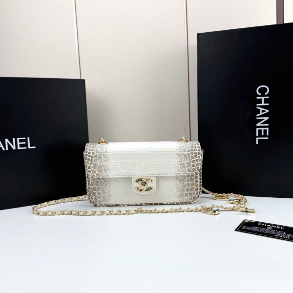 Luxury CN Handbag 99108-1 BC