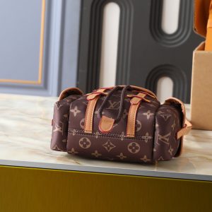 LV Nano Christopher East West Silk Tech M2A458 BC