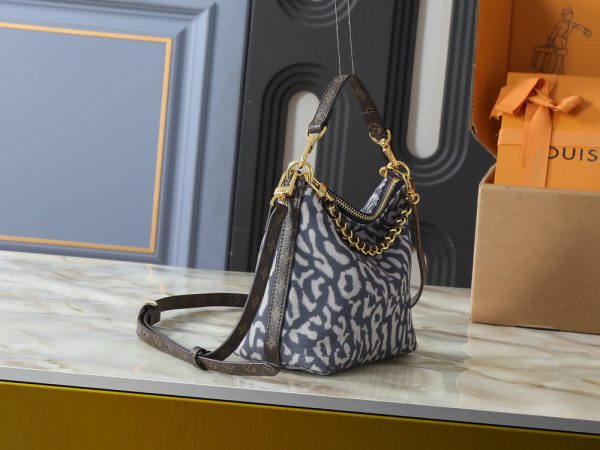 LV Multipass Mini Bag M3A389-M29010 BC LV Multipass Mini Bag M3A389-M29010 BC