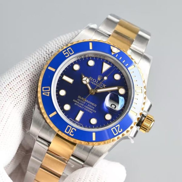 Rolex Submariner Date Blue Dial Watch Rolex Submariner Date Blue Dial Watch
