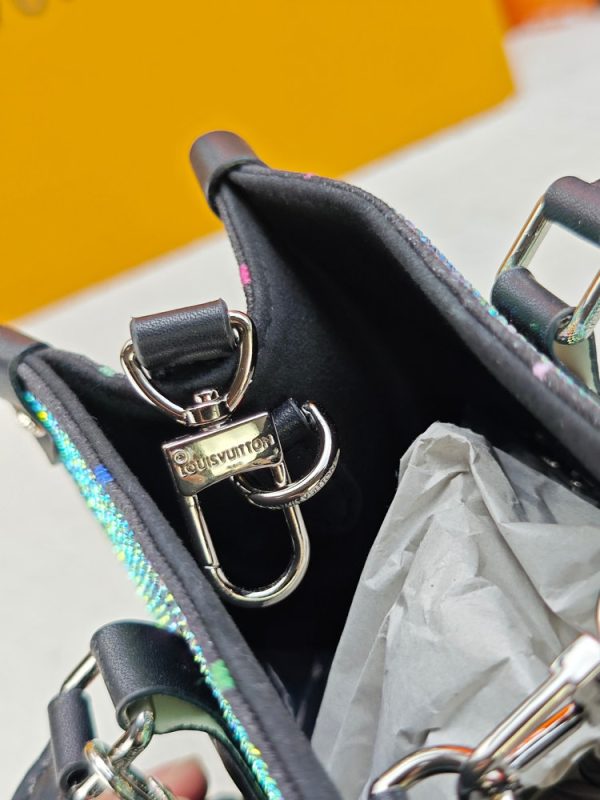 LV OnTheGo PM Rhinestone Monogram Bag M46373 BC LV OnTheGo PM Rhinestone Monogram Bag M46373 BC