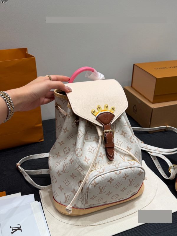 Daily Street Style LV Handbag LV2672910 QA