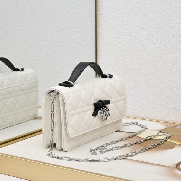 Luxury DO Handbag 0984 BC
