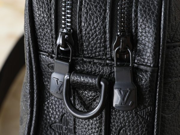 LV Alpha Messenger Bag M28785 BC LV Alpha Messenger Bag M28785 BC