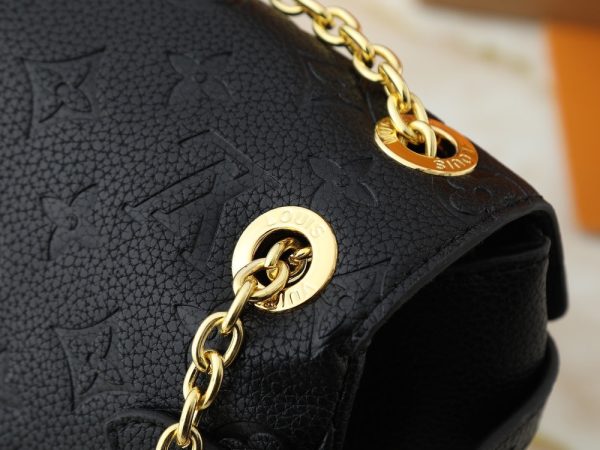 LV Anytime Flap Bag M14604-M14973 BC LV Anytime Flap Bag M14604-M14973 BC