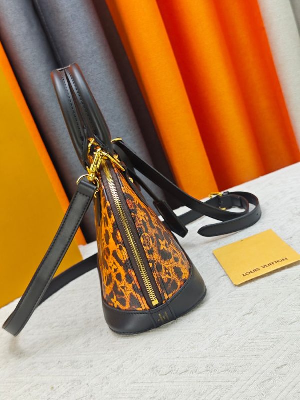 LV Alma Monogram Leopard Canvas Bag M28902-M53152 BC LV Alma Monogram Leopard Canvas Bag M28902-M53152 BC