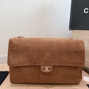 CN Suede Souplissimo Maxi Flap Bag QA