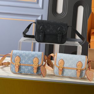 LV Satchel Wearable Wallet M26805-A2A647 BC