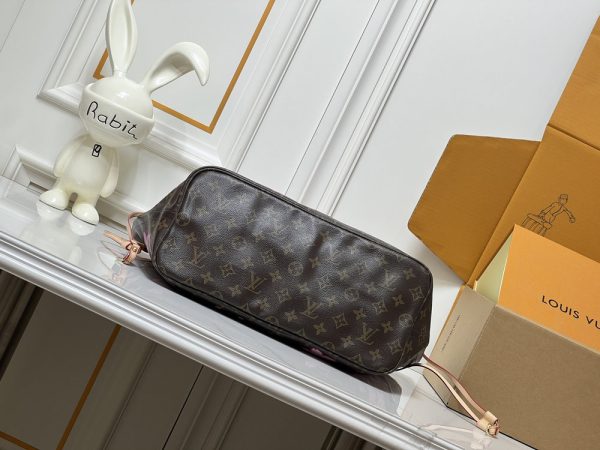 LV x Takashi Murakami Monogram Cherry Blossom Bag M40995-M13217 BC LV x Takashi Murakami Monogram Cherry Blossom Bag M40995-M13217 BC