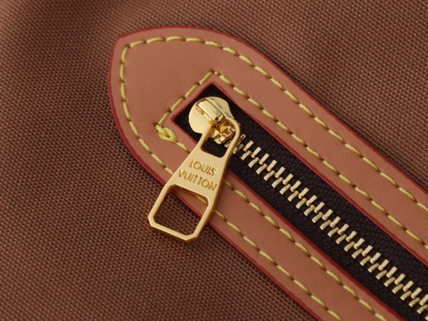 LV Nevereverfull Cargo Bag M2A617 BC LV Nevereverfull Cargo Bag M2A617 BC