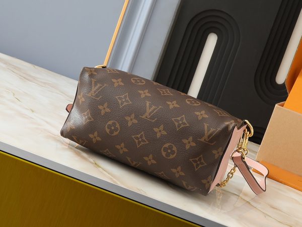 LV Bloom Pouch Monogram Canvas Bag M11303-M11672 BC LV Bloom Pouch Monogram Canvas Bag M11303-M11672 BC