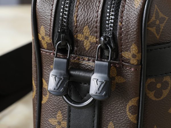 LV Alpha Messenger Bag M28785 BC LV Alpha Messenger Bag M28785 BC