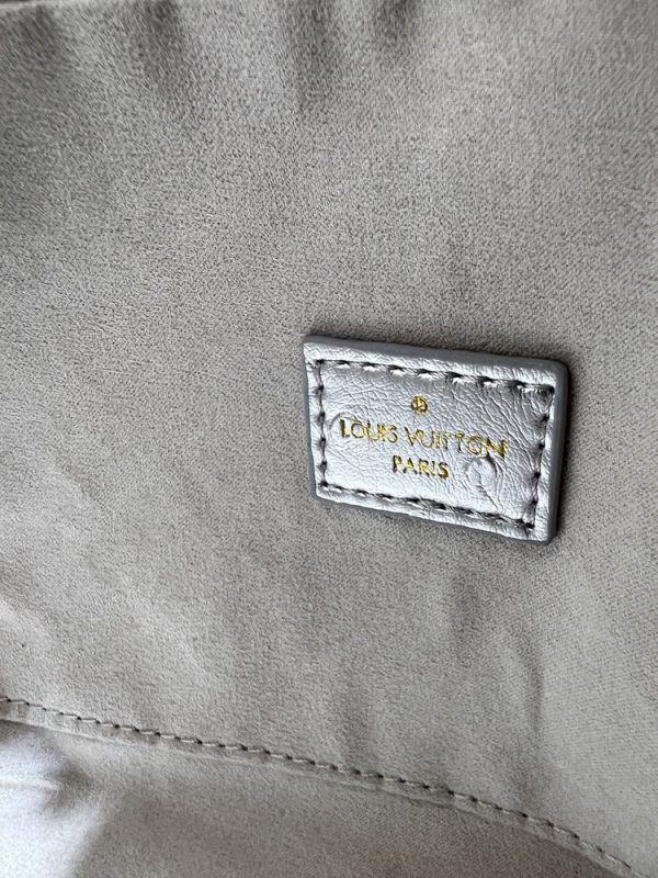 LV Papillon Bag M26037-M26451-M26359-1 BC