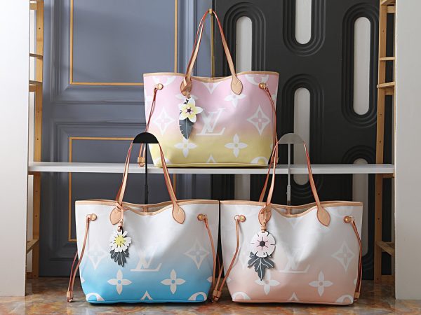 LV Monogram By The Pool Neverfull MM Bag M45680 BC LV Monogram By The Pool Neverfull MM Bag M45680 BC