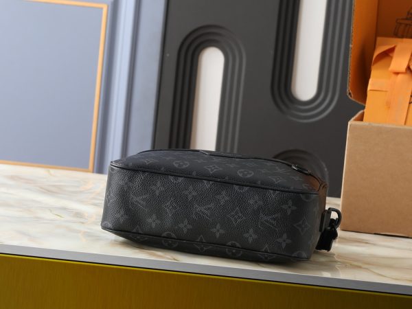 LV Alpha Messenger Bag M28785 BC LV Alpha Messenger Bag M28785 BC