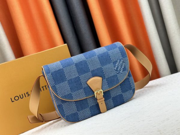 LV Montsouris Messenger MM Denim Bag N40743 BC