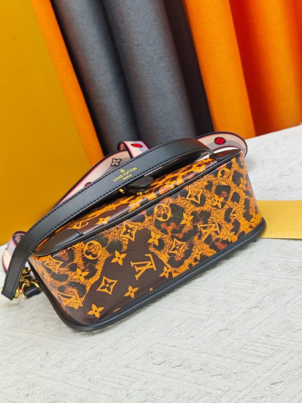 LV Diane Monogram Leopard Canvas Bag M45985 BC LV Diane Monogram Leopard Canvas Bag M45985 BC