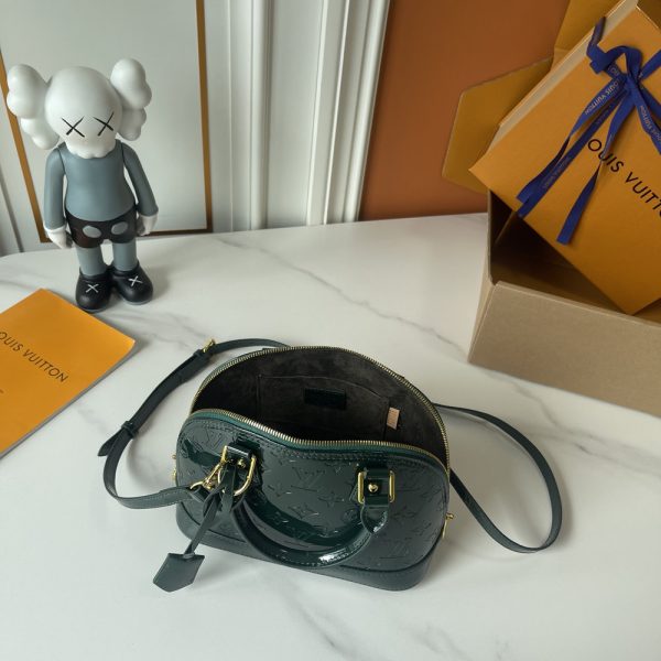 LV Vernis Alma BB Bag M28902-M29125 BC LV Vernis Alma BB Bag M28902-M29125 BC
