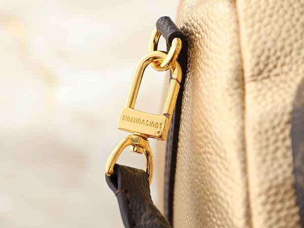 LV Express GM Bag M26037 BC LV Express GM Bag M26037 BC