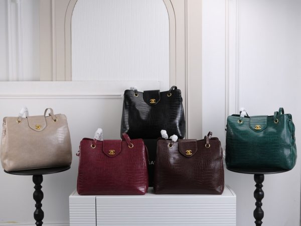 Luxury CN Handbag 2681 BC