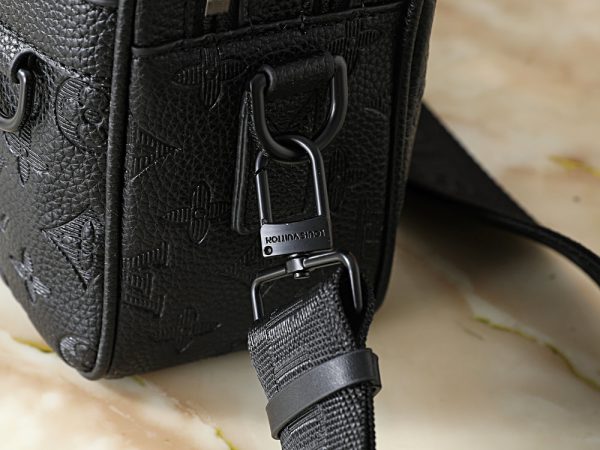 LV Alpha Messenger Bag M28785 BC LV Alpha Messenger Bag M28785 BC