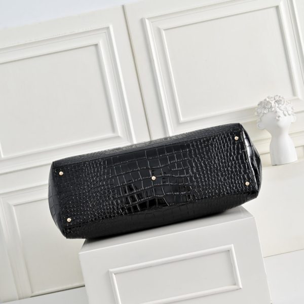 Luxury CN Handbag 9180 BC