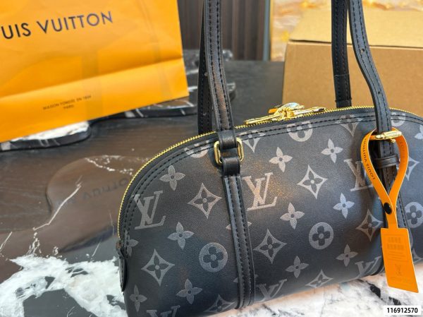 LV Squire East-West QA LV Squire East-West QA