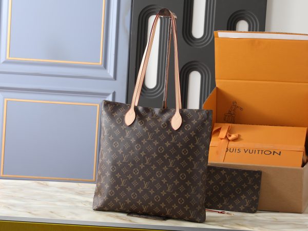 LV Carry It M2A964 BC LV Carry It M2A964 BC